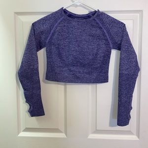 Athletic long sleeve top